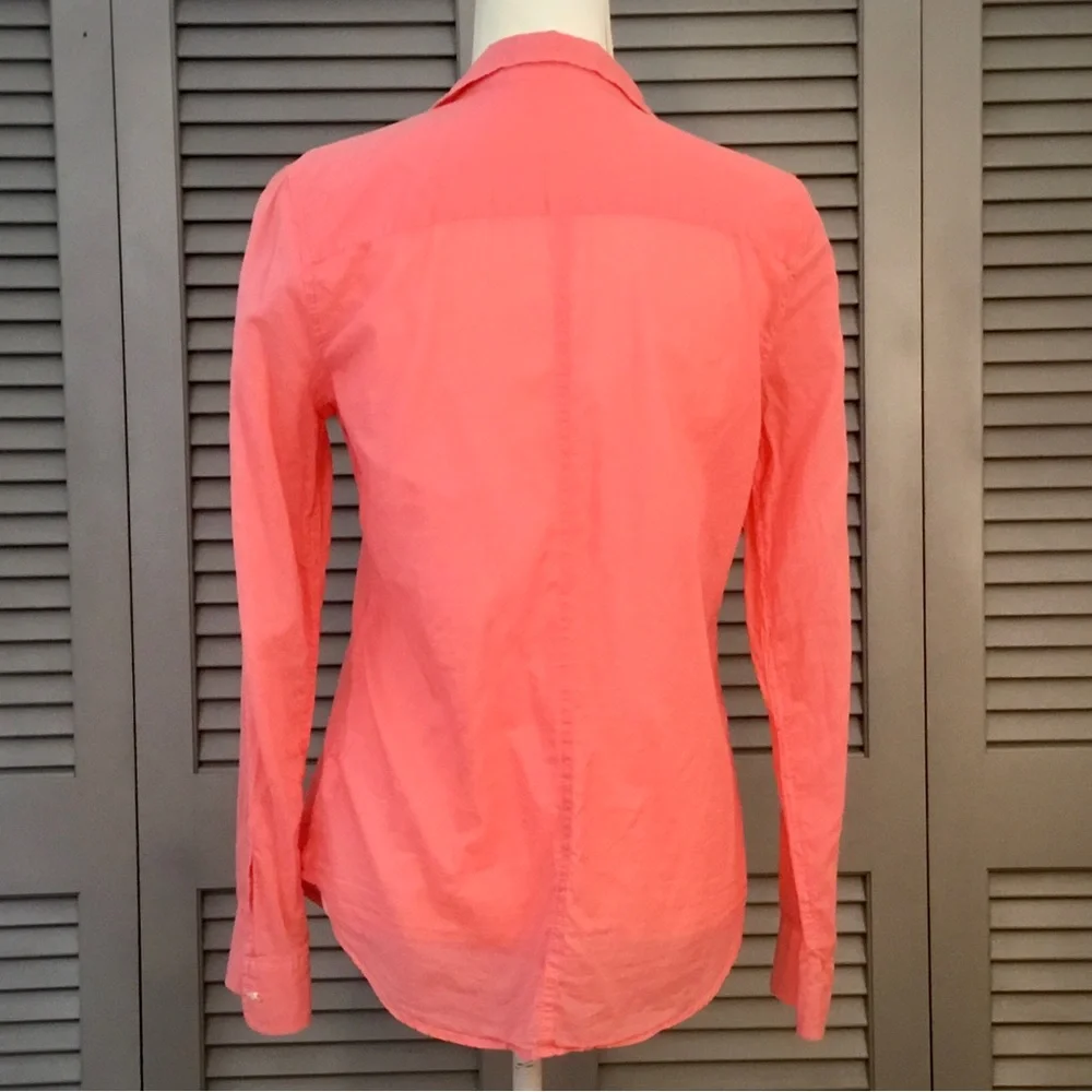 NWOT Lilly Pulitzer ‘Anna Maria’ Classic Button Down Shirt - Picture 7 of 13